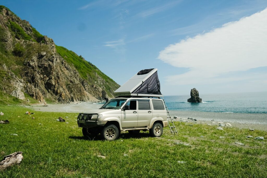 車中泊の結露・換気・快眠を同時解決する睡眠環境づくり完全ガイドのアイキャッチ